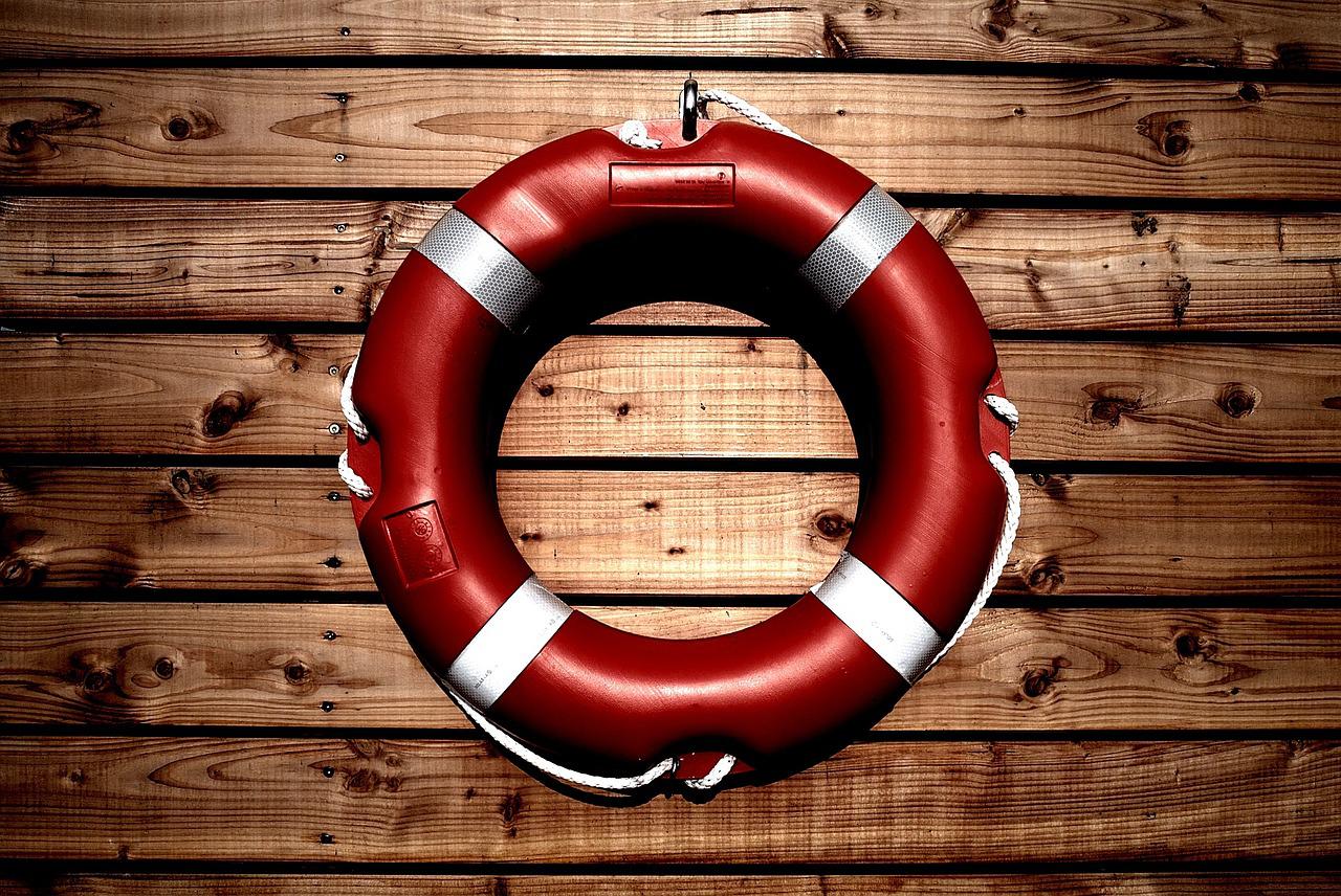 lifesaver, life buoy, safety-933560.jpg