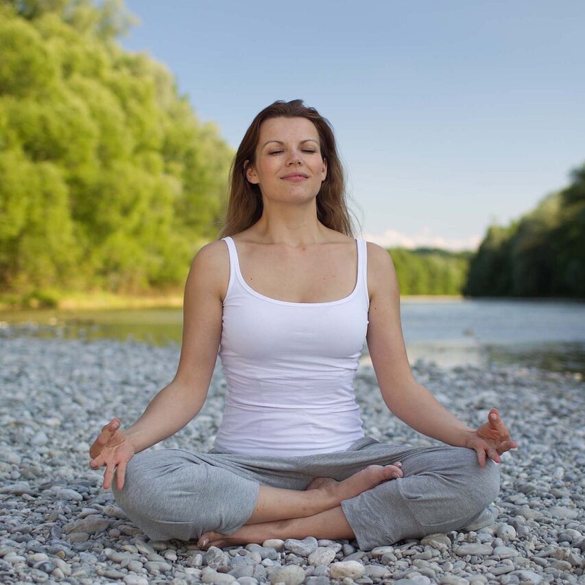 woman, yoga, meditation-5380651.jpg